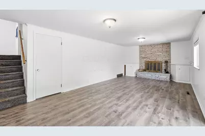 796 Drummond Court, Columbus, OH 43214 - Photo 4