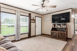 70 Liberty Ave SE, Jacksontown, OH 43030 - Photo 4