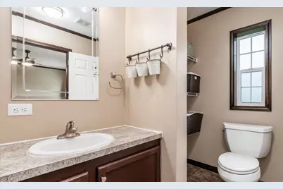 70 Liberty Avenue SE, Jacksontown, OH 43030 - Photo 16
