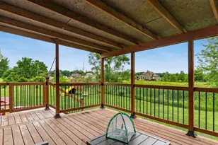 70 Liberty Ave SE, Jacksontown, OH 43030 - Photo 2
