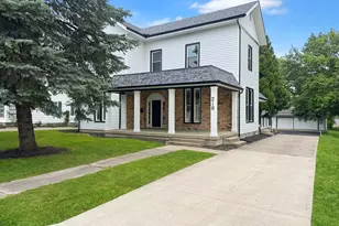 218 W Main St, Mechanicsburg, OH 43044 - Photo 2