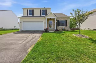 403 Sycamore Creek St, Pickerington, OH 43147 - Photo 2
