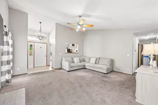 4965 Silver Bow Dr, Hilliard, OH 43026 - Photo 10