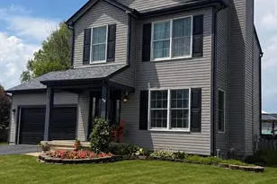 1563 Mallard Cir W, Newark, OH 43055 - Photo 1