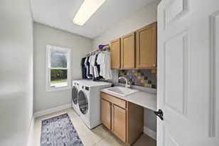 2679 Red Robin Way, Delaware, OH 43015 - Photo 18