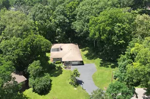 348 Shannon Dr, Chillicothe, OH 45601 - Photo 2