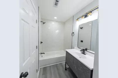 512 N Warren Avenue, Columbus, OH 43204 - Photo 24