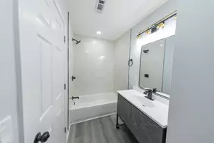 512 N Warren Ave, Columbus, OH 43204 - Photo 24