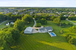 2360 Lewis Center Rd, Lewis Center, OH 43035 - Photo 54