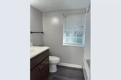 2854 E 11th Avenue, Columbus, OH 43219 - Photo 8