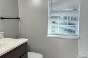 2854 E 11th Ave, Columbus, OH 43219 - Photo 8