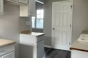 2854 E 11th Ave, Columbus, OH 43219 - Photo 10