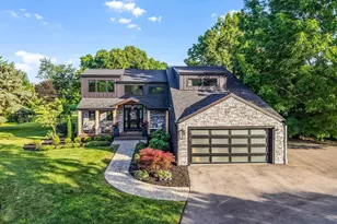 363 Monsarrat Dr, Dublin, OH 43017 - Photo 2