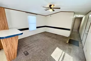 1660 E Main St, Lancaster, OH 43130 - Photo 6