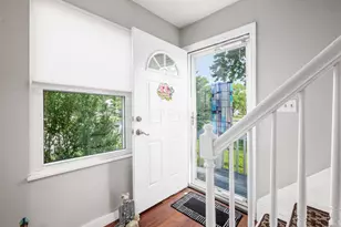4936-4938 Magnolia Blossom Blvd, Columbus, OH 43230 - Photo 2