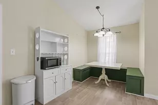 2021 Torreys Pl, Powell, OH 43065 - Photo 6
