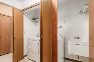 1146 Old Farm Ln, Springfield, OH 45503 - Photo 20