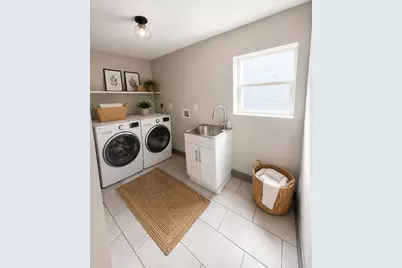 262 N 17th Street, Columbus, OH 43203 - Photo 12