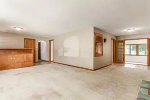 36 W 9th St, Dresden, OH 43821 - Photo 2