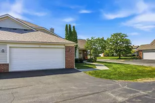 13 Greenhedge Cir, Delaware, OH 43015 - Photo 4