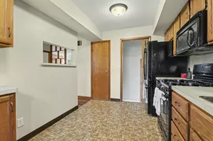 3824 Shamrock Dr, Columbus, OH 43227 - Photo 10