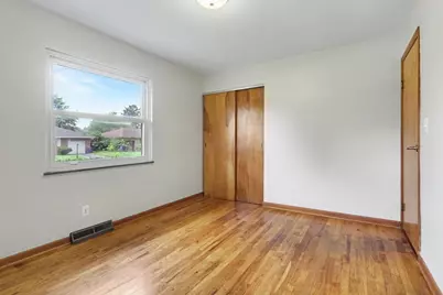 3824 Shamrock Drive, Columbus, OH 43227 - Photo 12