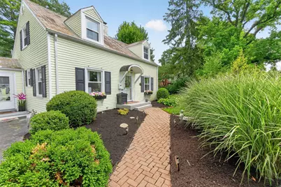 356 N Washington Street, Delaware, OH 43015 - Photo 2