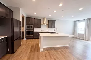 749 Peacock Dr, Sunbury, OH 43074 - Photo 2