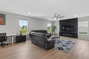 2729 Henshaw Dr, Delaware, OH 43015 - Photo 10