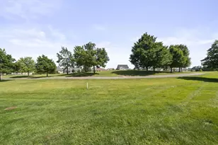 4805 St Andrews Dr, Grove City, OH 43123 - Photo 54