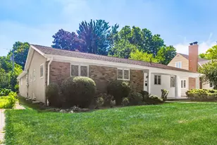 5822 Falmouth Ct, Columbus, OH 43085 - Photo 2