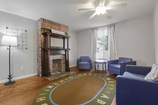 1697 Manchester Ave, Columbus, OH 43211 - Photo 8