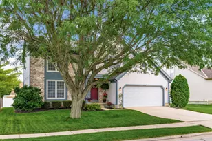 1042 Rousseau Ln, Galloway, OH 43119 - Photo 2