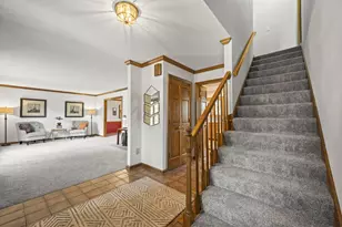 1219 Leicester Pl, Columbus, OH 43235 - Photo 4