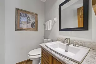 1219 Leicester Pl, Columbus, OH 43235 - Photo 24