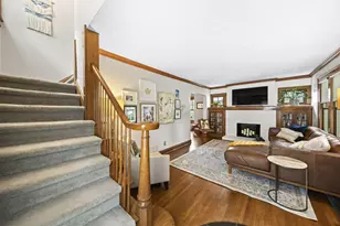 395 Brevoort Rd, Columbus, OH 43214 - Photo 10