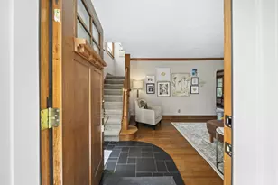 395 Brevoort Rd, Columbus, OH 43214 - Photo 8