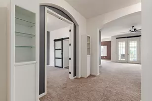 1413 Carylake Cir, Columbus, OH 43240 - Photo 8