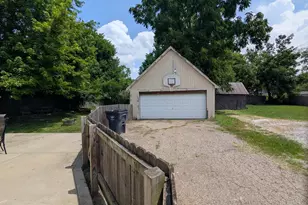 198 S Williams St, Johnstown, OH 43031 - Photo 2