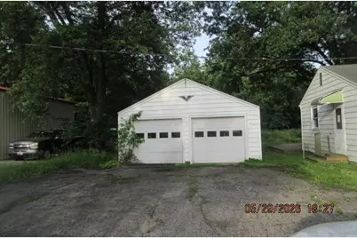 11422 Pansing Road, Brookville, OH 45309 - Photo 2