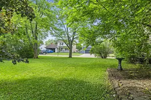 4958 Shadycrest Rd, Columbus, OH 43229 - Photo 8