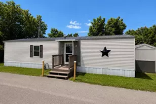 24 Horseshoe Dr, Newark, OH 43055 - Photo 1