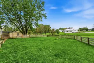 4638 Locustgrove Rd, Sulphur Springs, OH 44881 - Photo 40