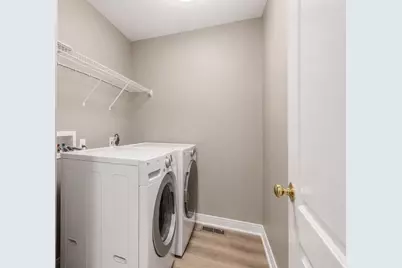 247 Kastlekove Drive, Lewis Center, OH 43035 - Photo 8