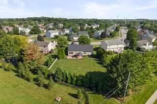 6704 Seckel Dr, Westerville, OH 43082 - Photo 54