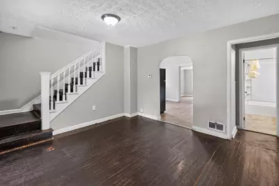 2525 Azelda Street, Columbus, OH 43211 - Photo 2