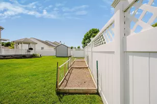 1948 Mayflower Cir, Grove City, OH 43123 - Photo 74