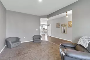 8376 Comstock Terrace NW, Pickerington, OH 43147 - Photo 4