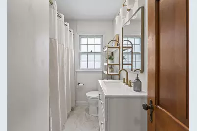 105 E Royal Forest Boulevard, Columbus, OH 43214 - Photo 14