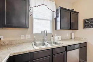 5663 Chase Mills Dr, Westerville, OH 43081 - Photo 10